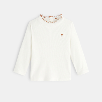 تيشيرت بناتي أبيض بياقة مضلعة ومسطحة